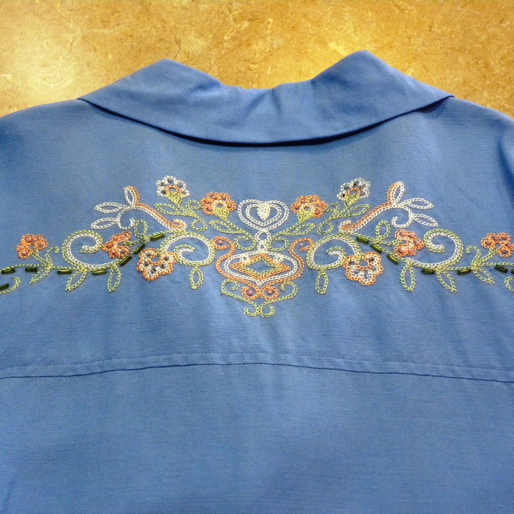Ladies' Susan Graver Blouse, LINEN BLEND, LIKE NEW, size L - Picture 3 of 8